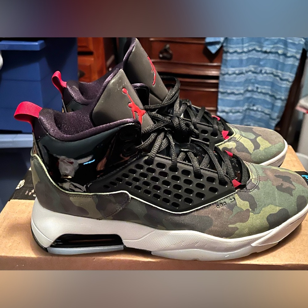 Mens Nike Air Jordan Maxim 200 size 11 Camo basketball shoes new without box! - Picture 2 of 5